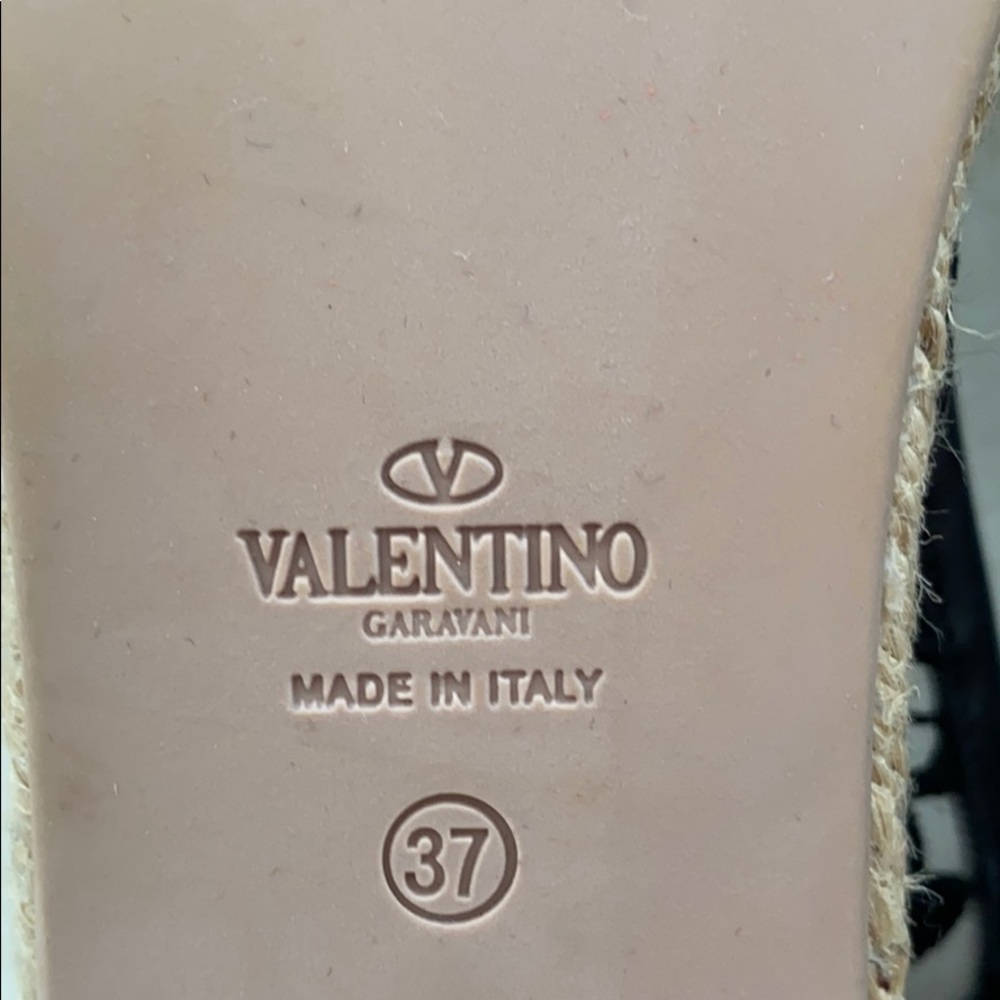 Authentic Valentino Floral Black Lace Espadrilles - Picture 7 of 7